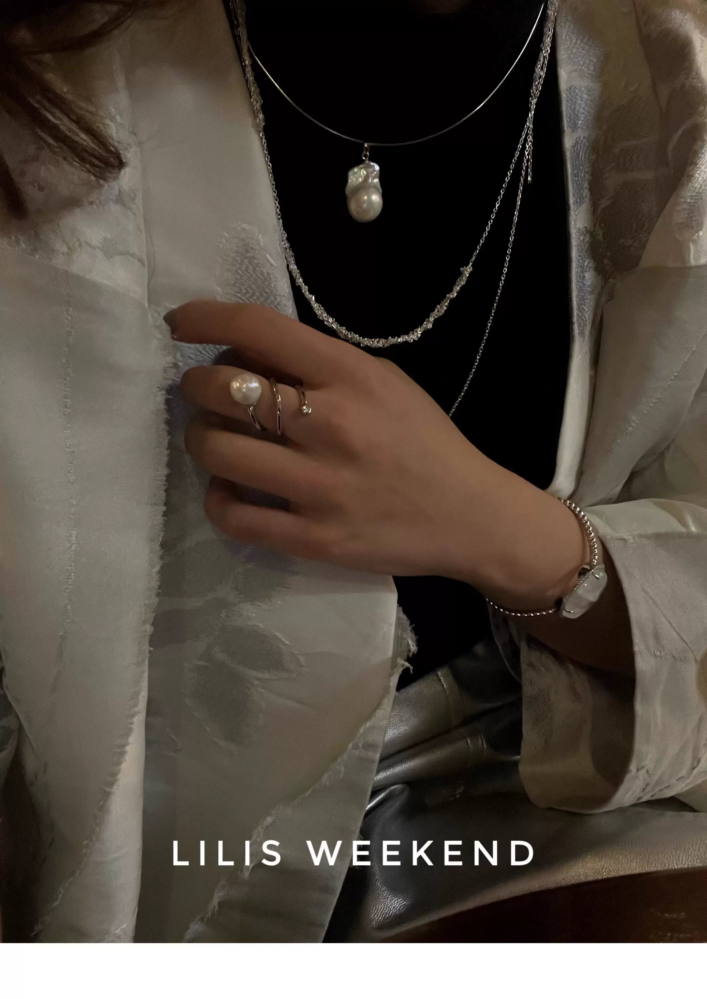 Lilis Weekend Pearl Wrap 3D Minimalist Ring