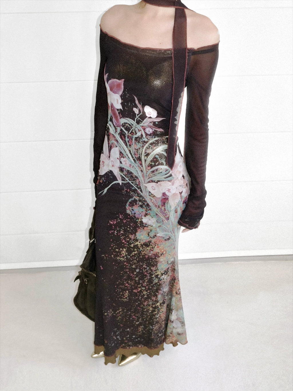LOUMUTAKU Bronzing One-word Shoulder Flower Mesh Off-the-shoulder Fishtail Skirt