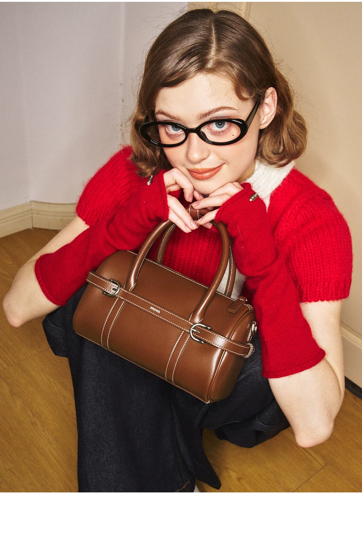 MUVA Leather Commuter Messenger Bag