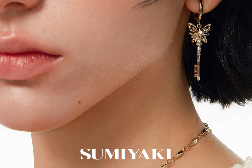 SUMIYAKI Three-dimensional Butterfly Key Temperament Earrings