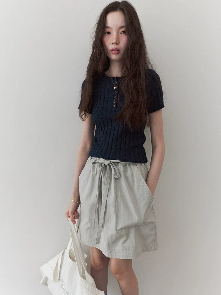 VOOE Slim and Thin Twist Casual Tee