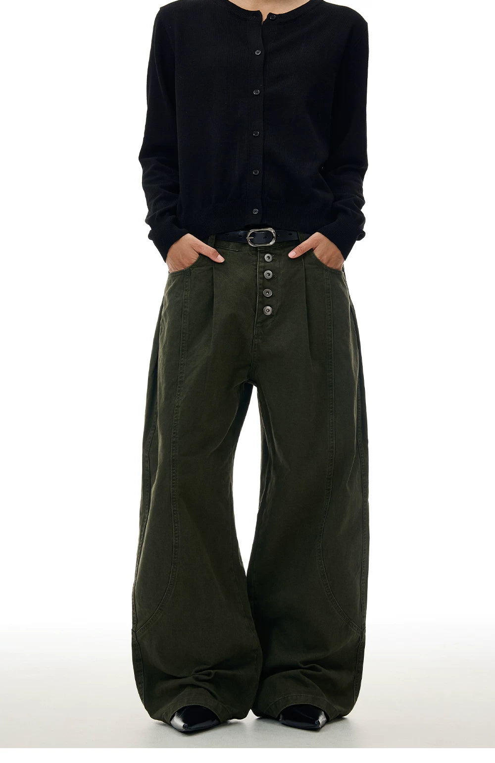 TRUQUEST Vintage Pleated Loose-fitting Wide-leg Cargo Pants