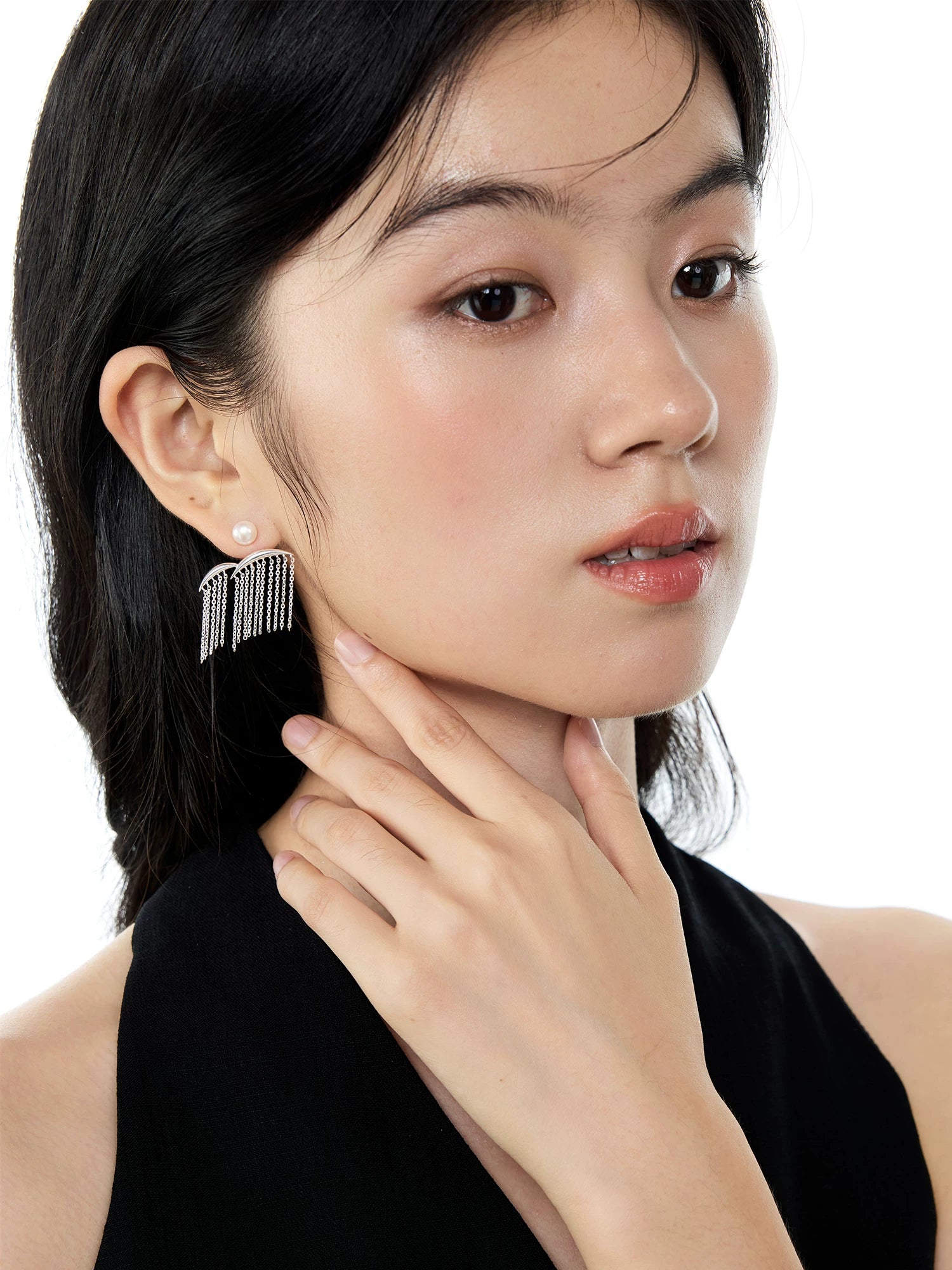 NO SOLUTION Vintage Pearl Tassel Earrings