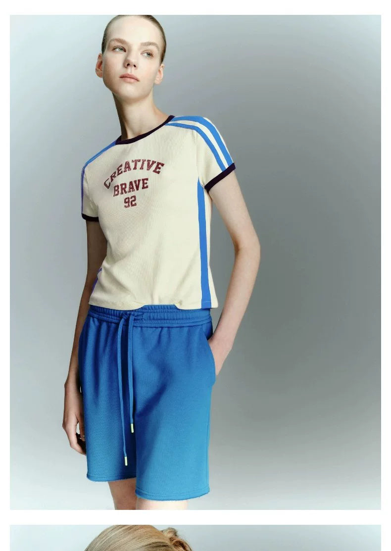 URBAN REVIVO-style Retro Contrasting Color Letter Short-sleeved T-shirt