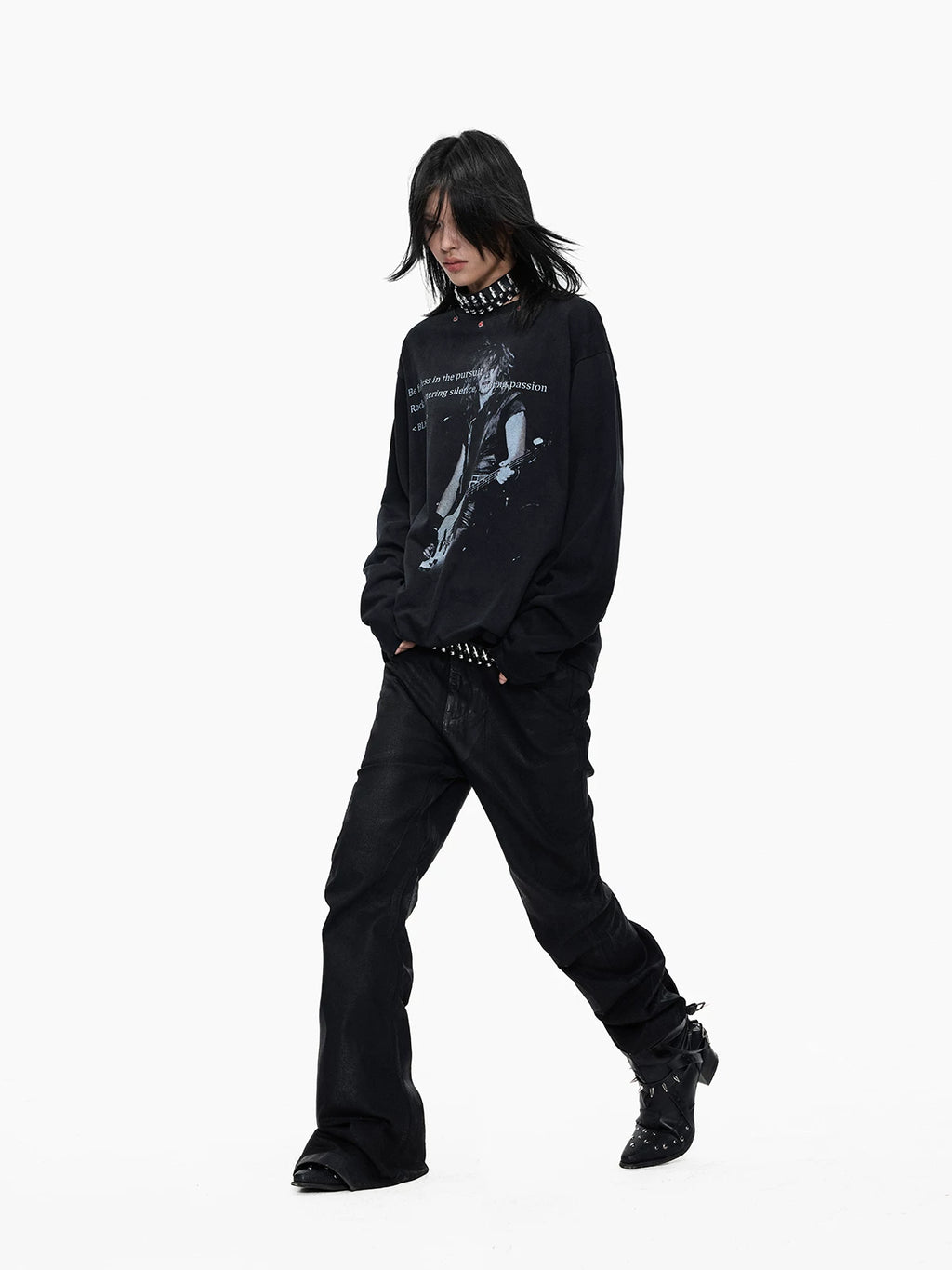 Lightinus Guitar Figure Slogan Print Riveted Long Sleeves