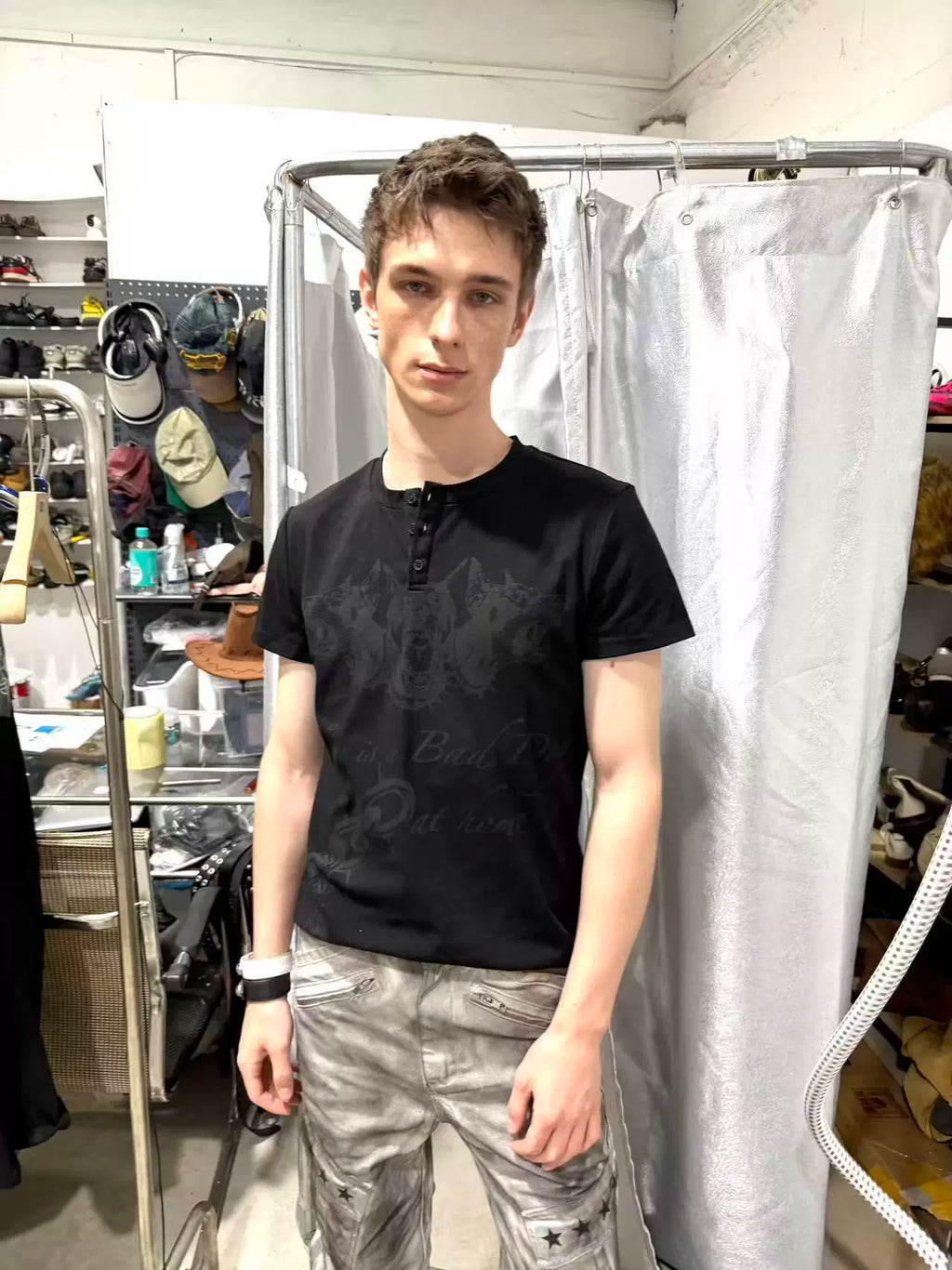 DETW Slogan Direct Injection Printing Front Shoulder Tee