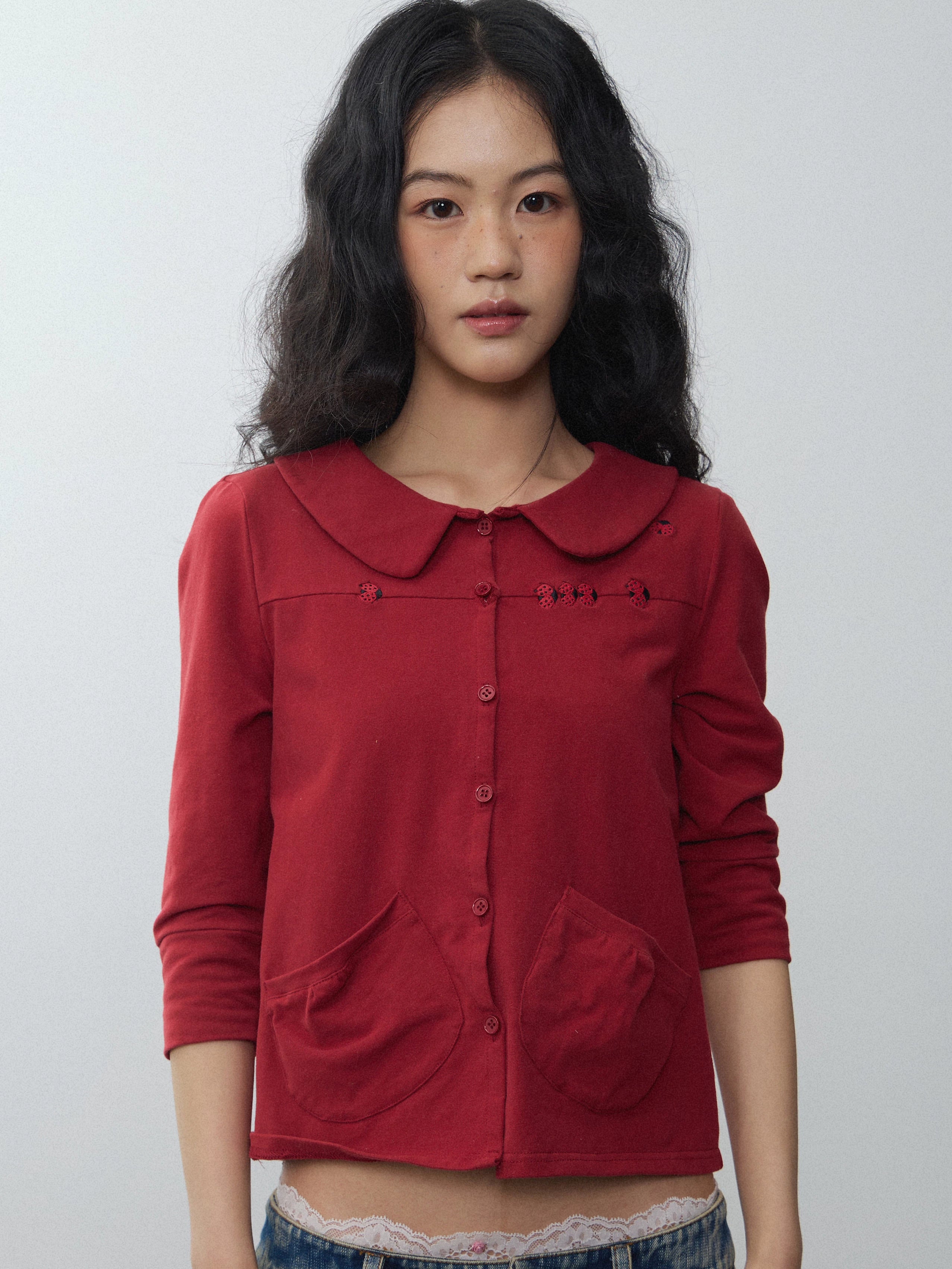 In Two Twos Beetle Embroidered Doll Collar Half Sleeve Shirt