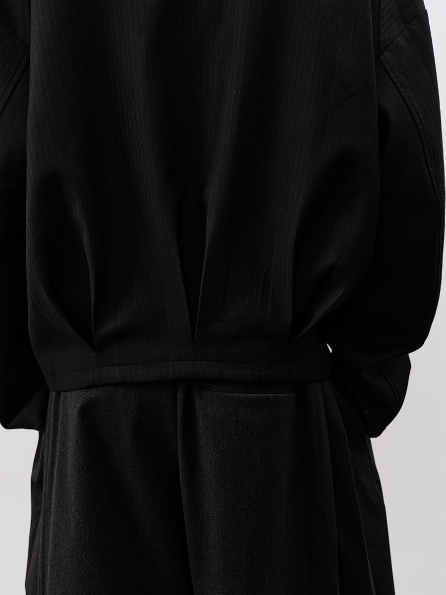 JCAESAR Striped Double-breasted Silhouette Suit