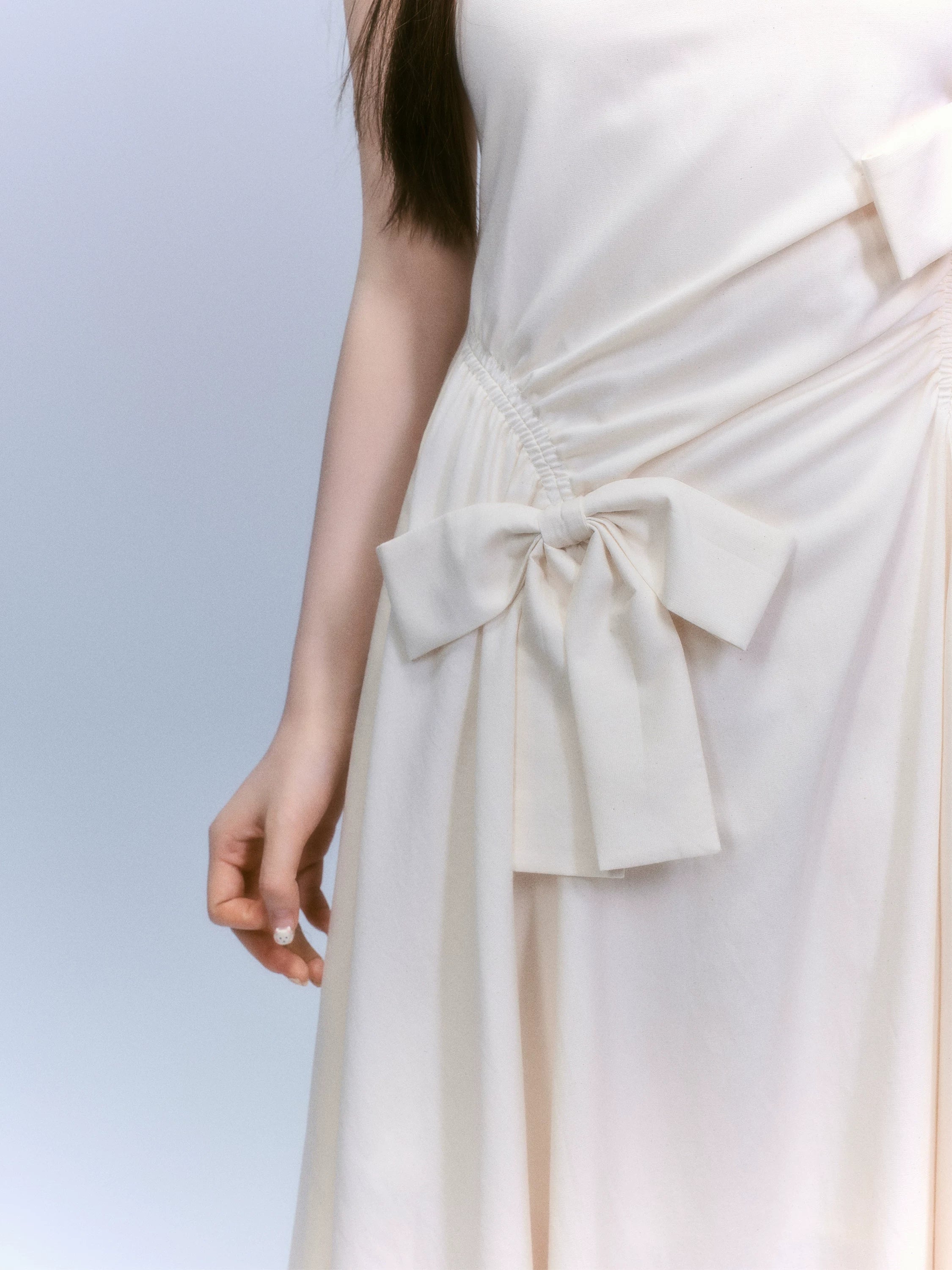 LOST FOREST Sleeveless Slim-fitting Bow Asymmetrical Dress