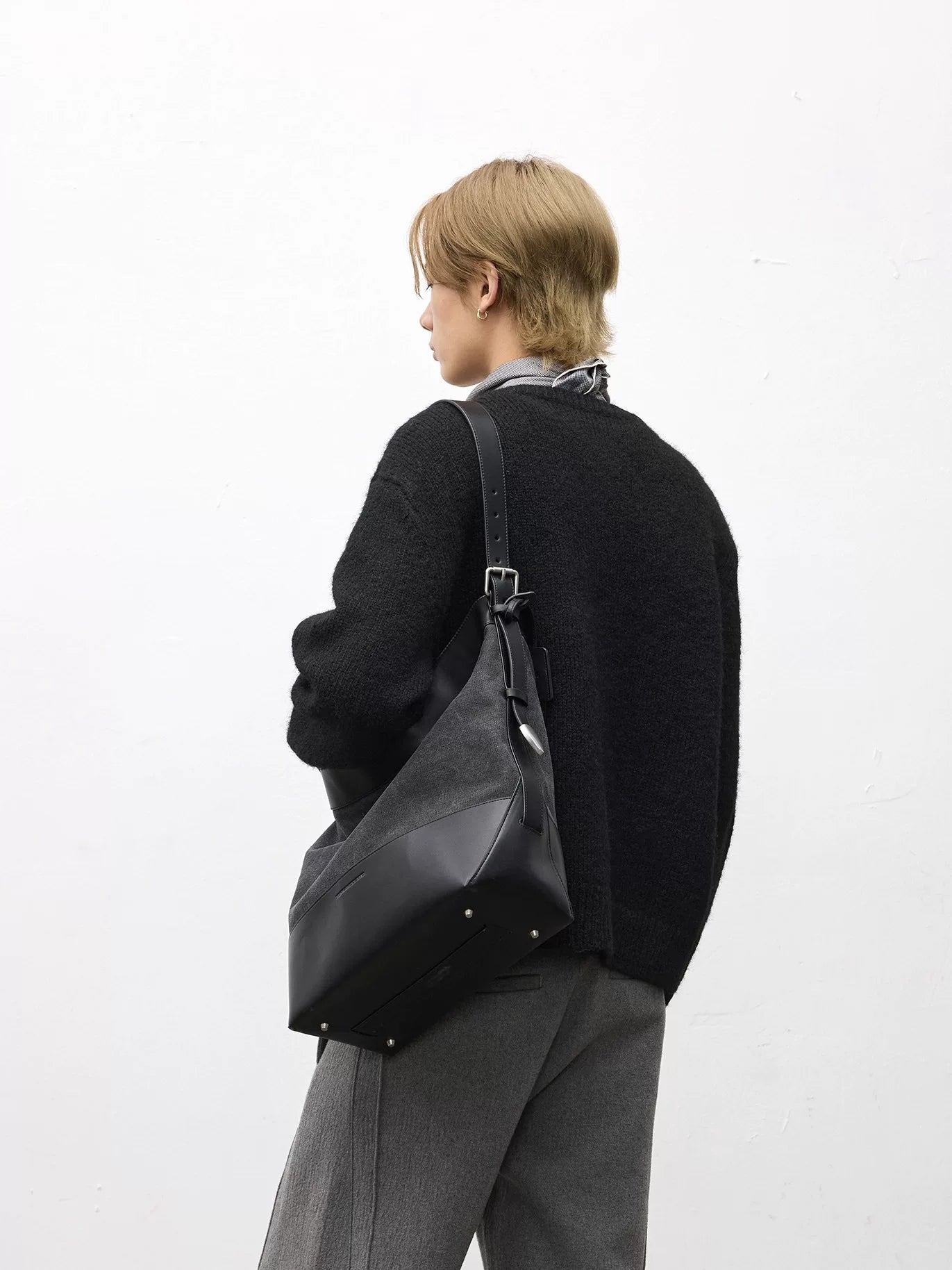TERRAINCOGNITA Leather Stitching Large Capacity Canvas Tote Bag