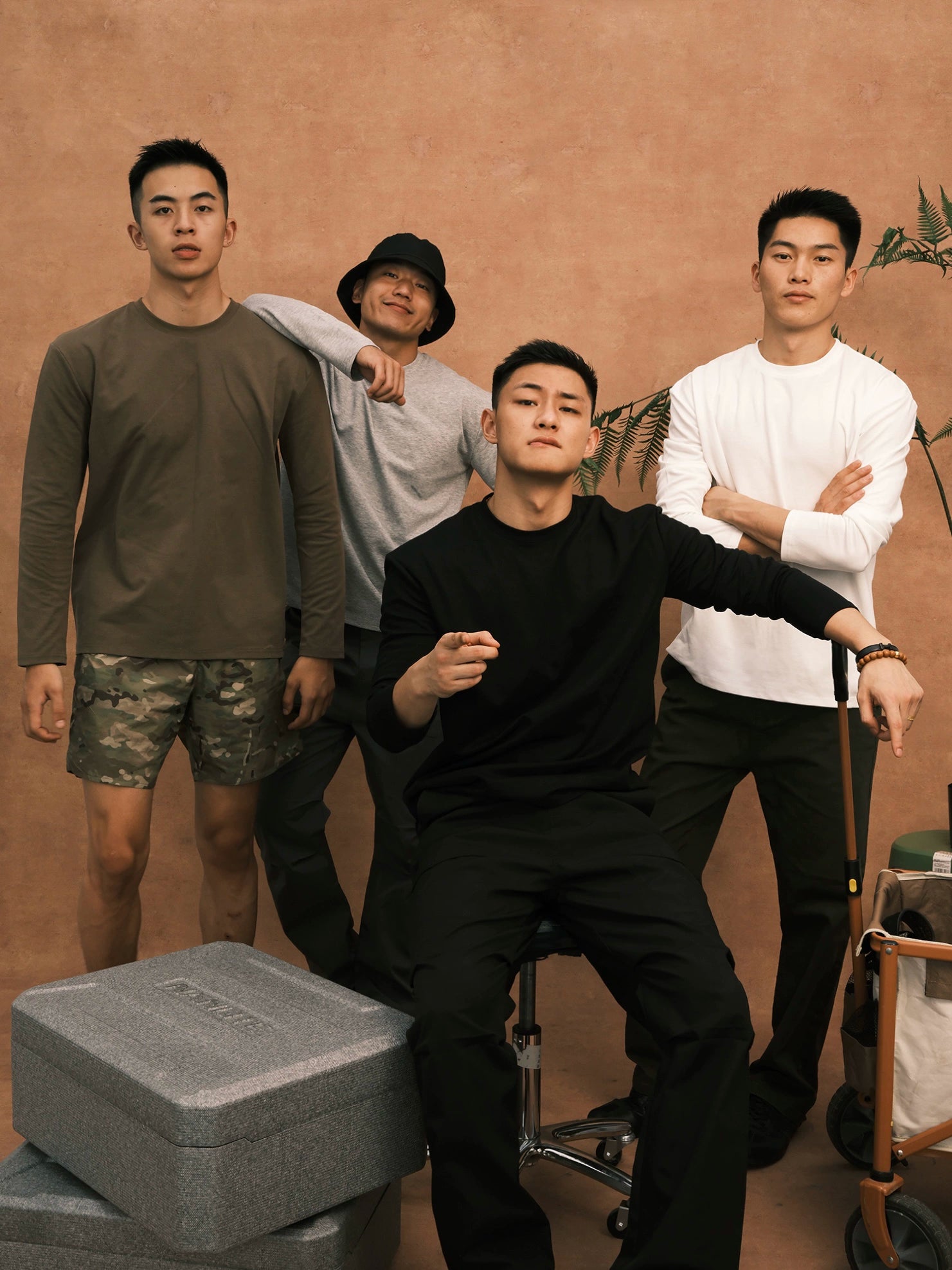 GTAL Basic Crew Neck Sweater Inside