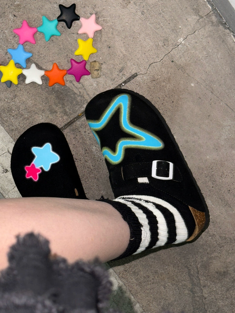 Cat & Sofa Polka Dot Star One Foot Outside Wearing Shoes