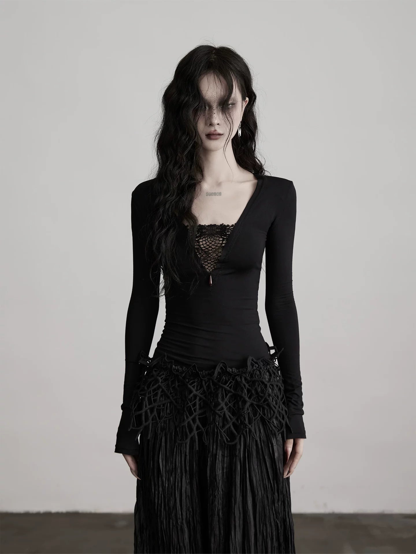 INDULGE Hollow Waist Slim Long Sleeves
