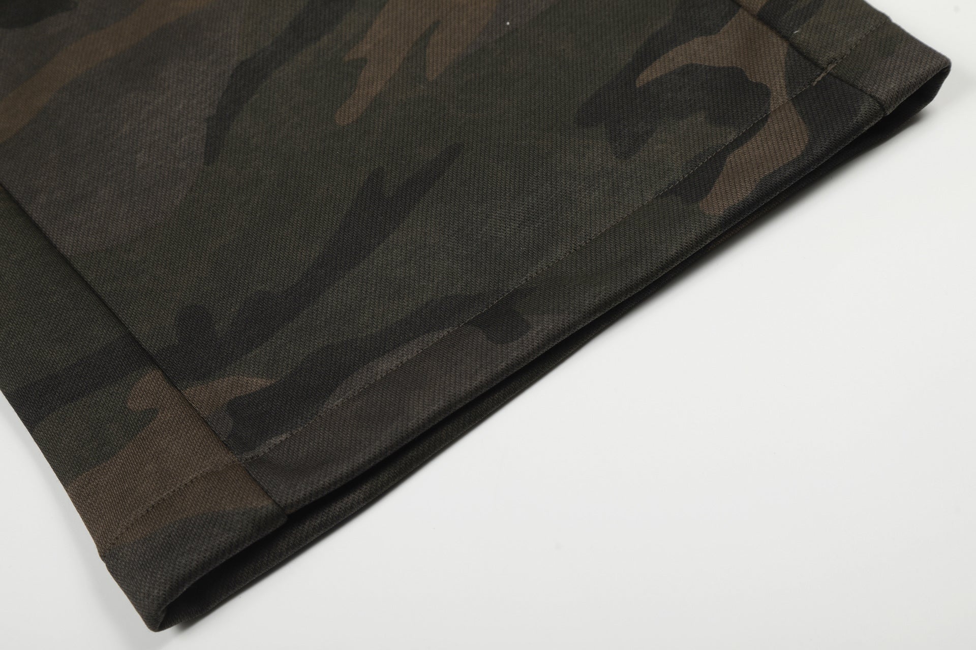 11KN Retro Camouflage Wide-leg Cargo Pants