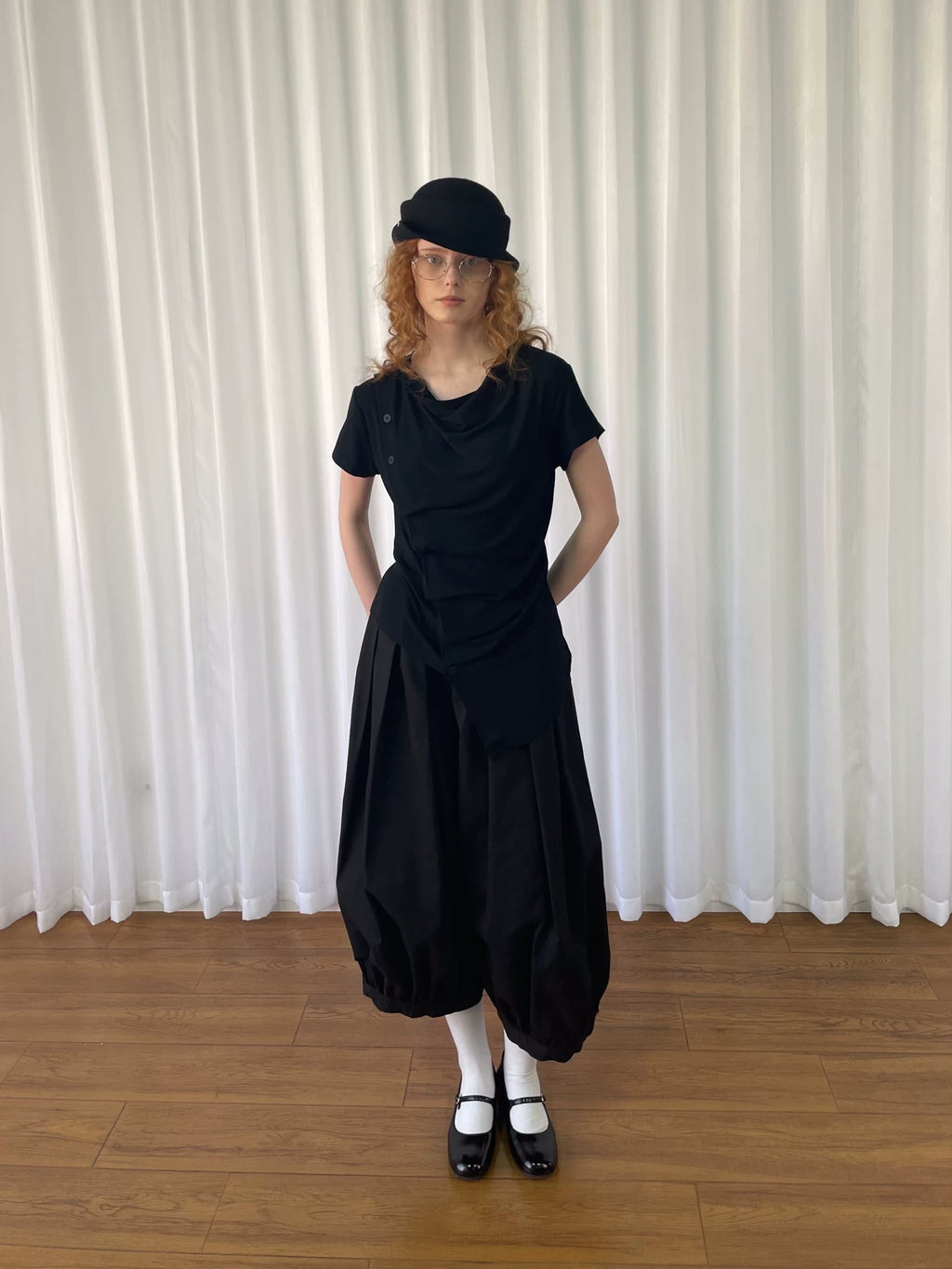 Loosesmell Chest Folds Thin Irregular Tee