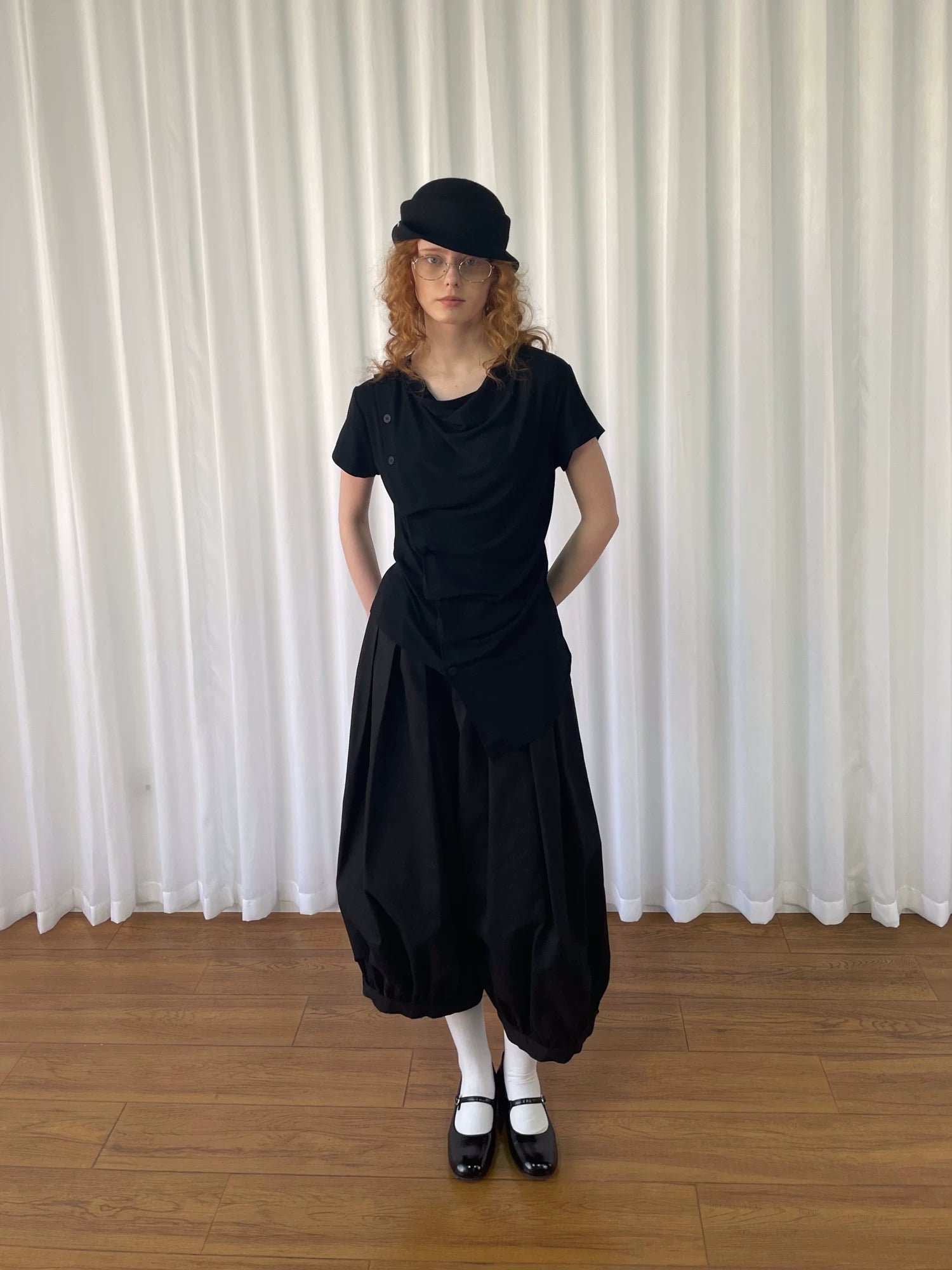 Loosesmell Chest Folds Thin Irregular Tee