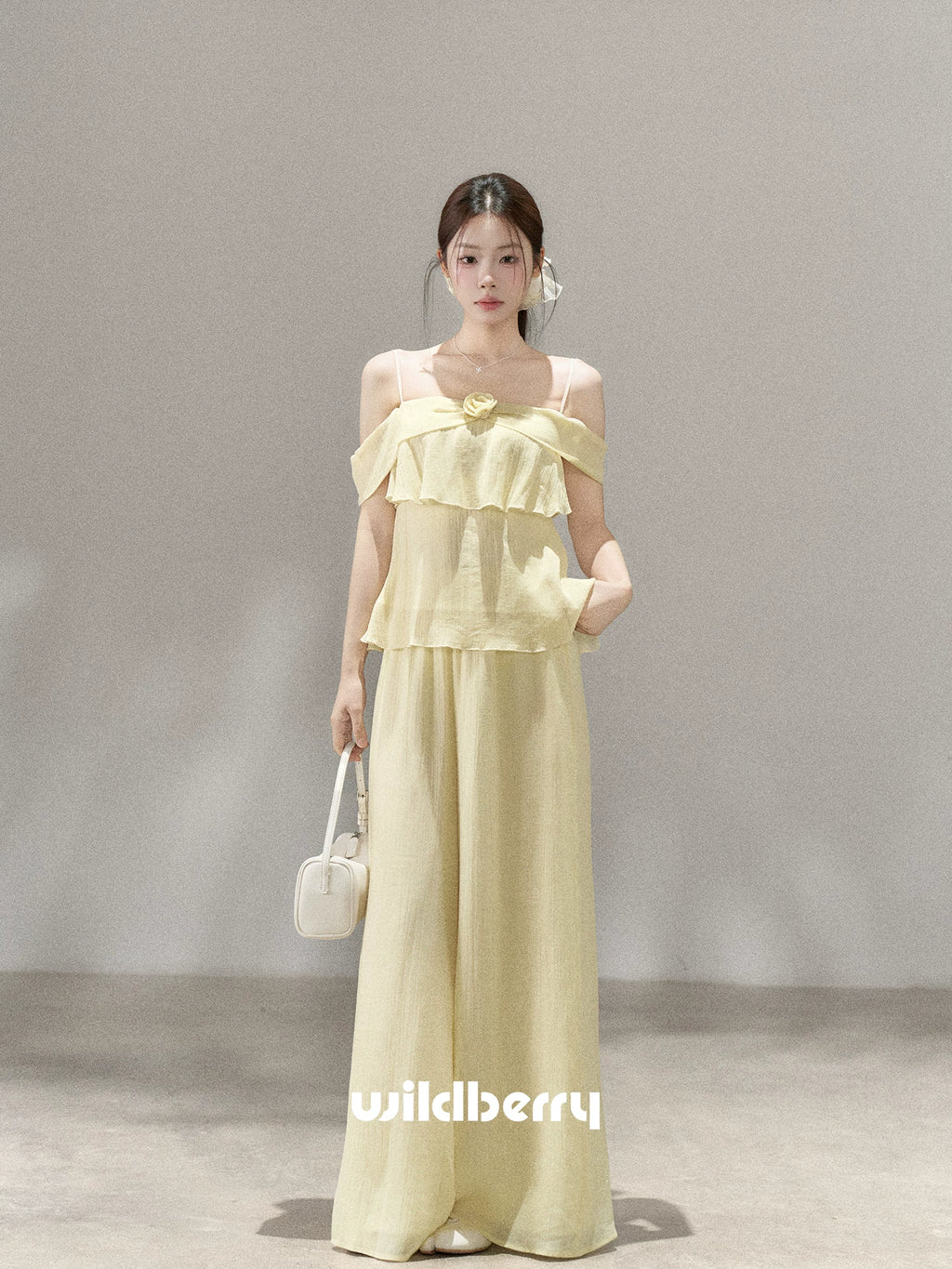 Wildberry Shoulder Suspender High Waist Wide Leg Pants Set