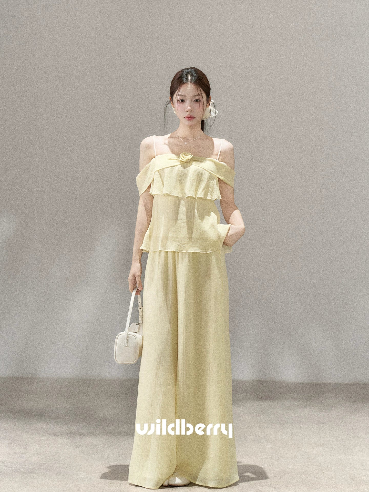 Wildberry Shoulder Suspender High Waist Wide Leg Pants Set