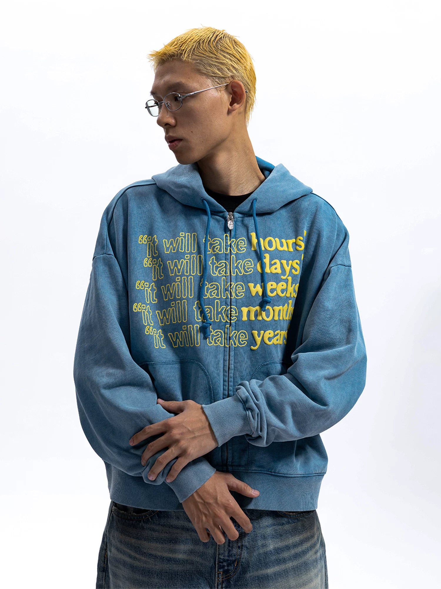 WHOOSIS English Print Zip-up Hoodie Sweater
