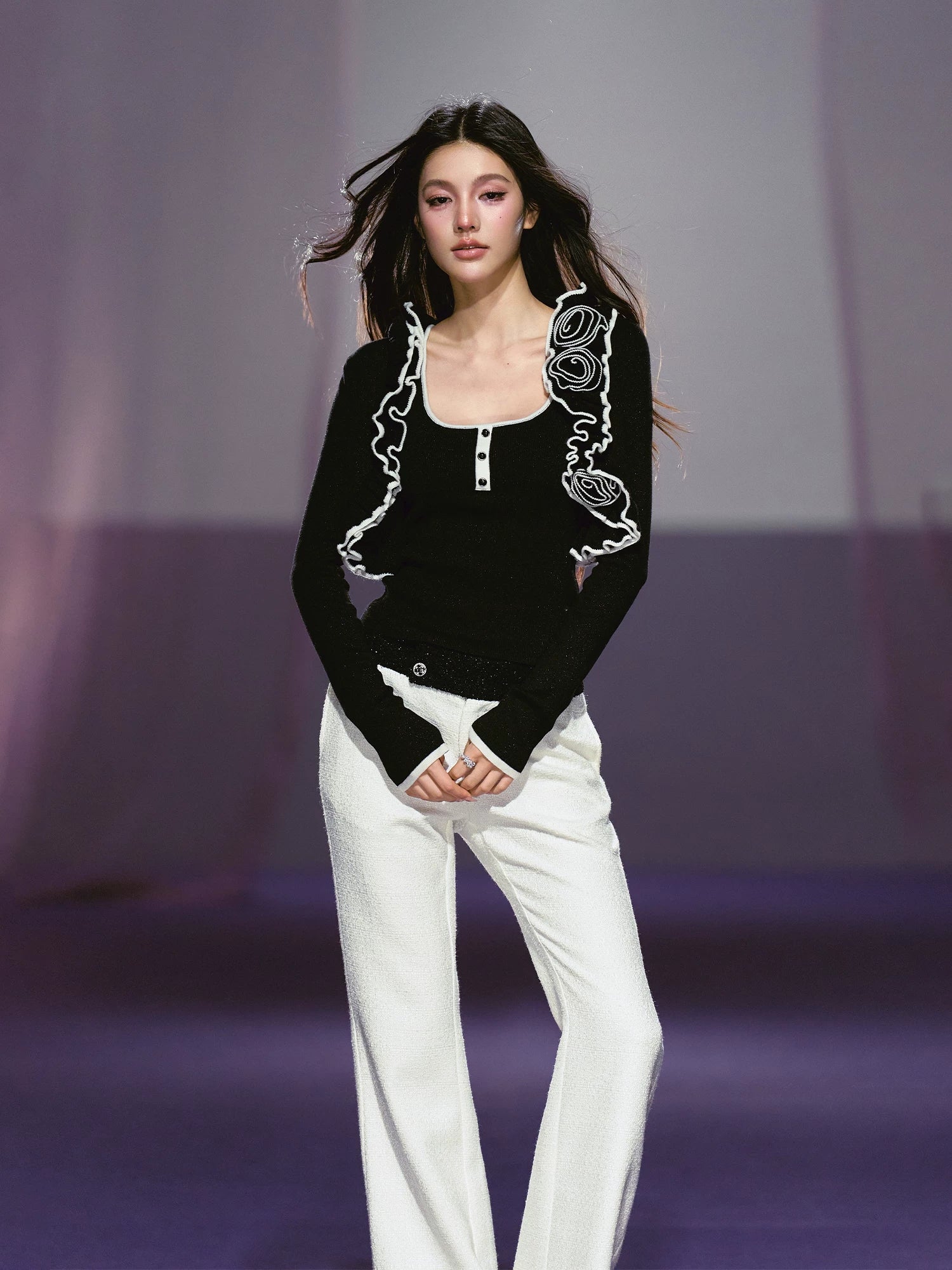 AGAM Flower Cardigan U-neck Slim-fit Contrasting Vest Set