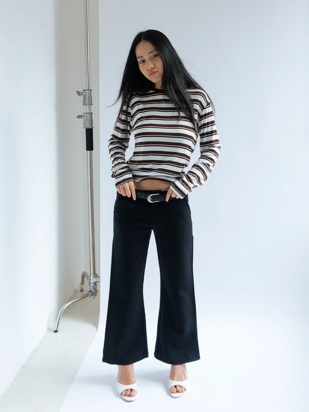 FUNKYFUN Side Slit Micro-horn Low-rise Eight-point Trousers