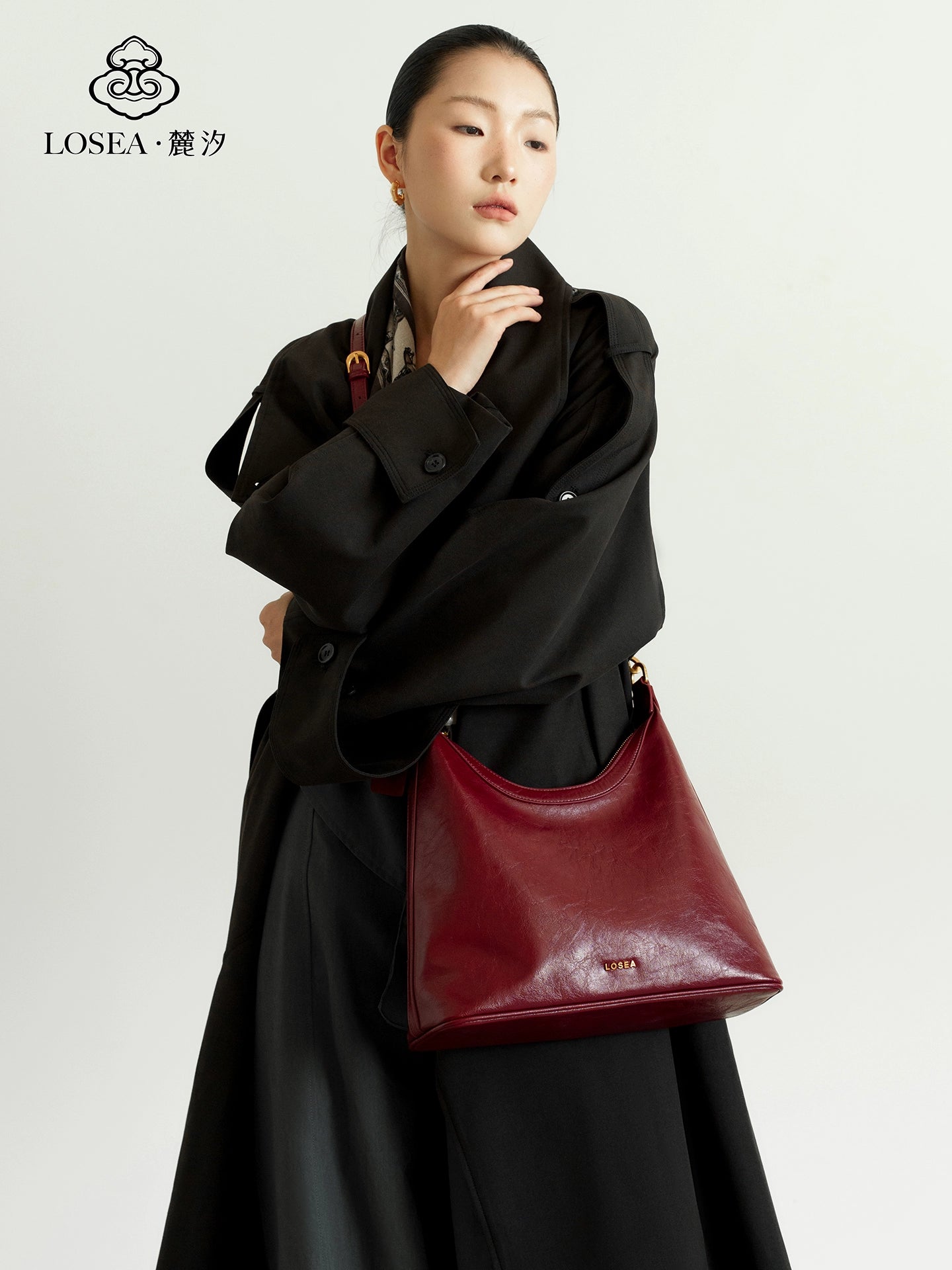 LOSEA Textured Commuter Underarm Bag