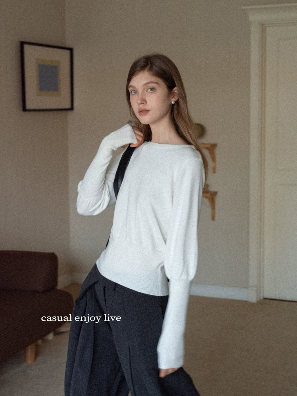 EGGKA Crew Neck Waist Wool Knitted Sweater