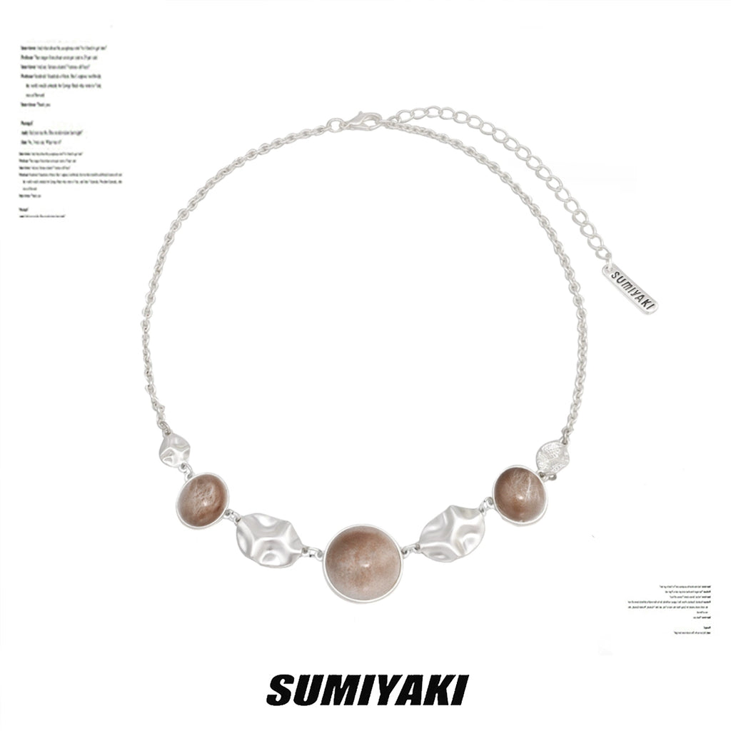 SUMIYAKI Oil Painting Girl Retro Button Necklace