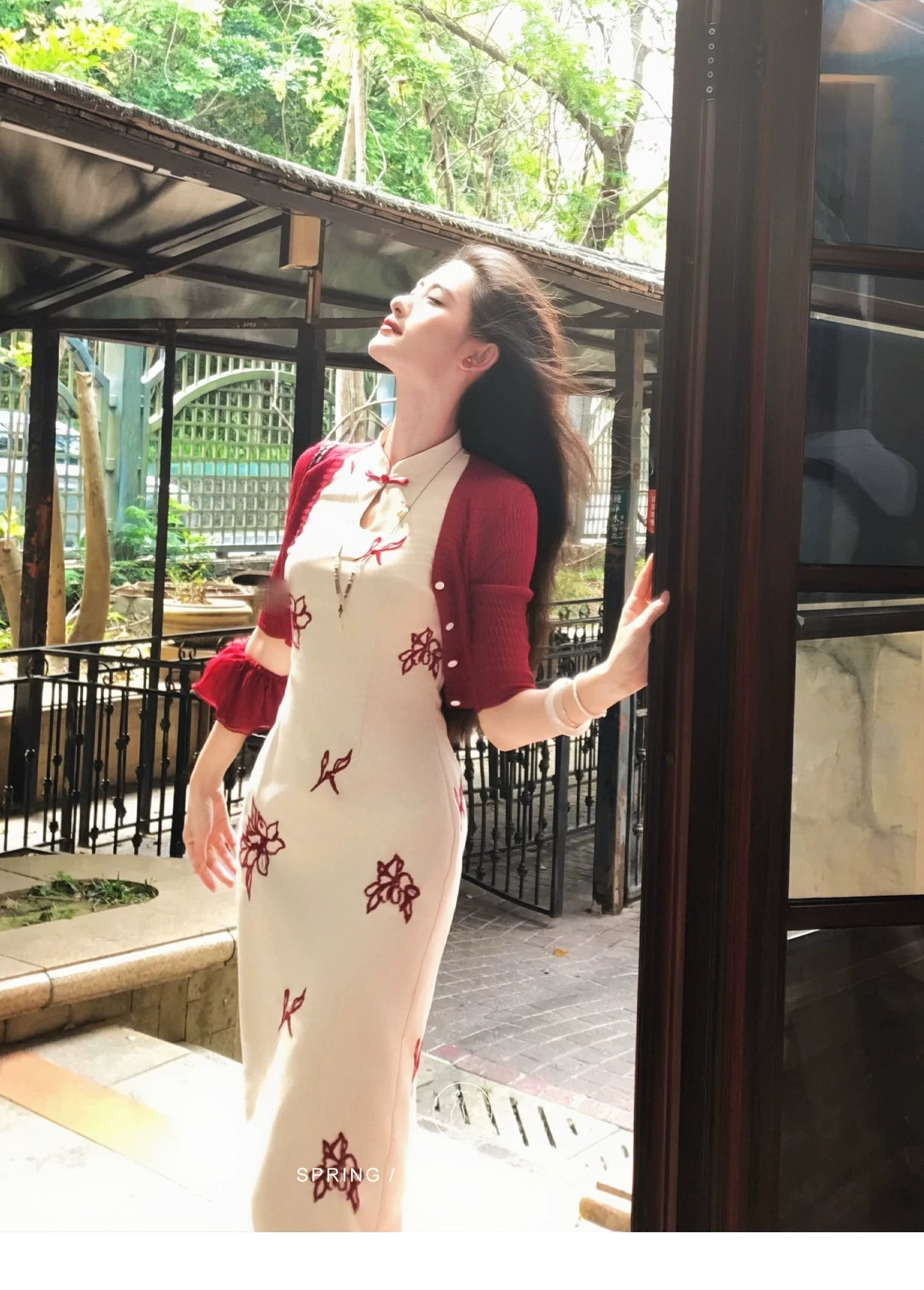 ZIHE Floral Embroidered Cheongsam Slim Dress
