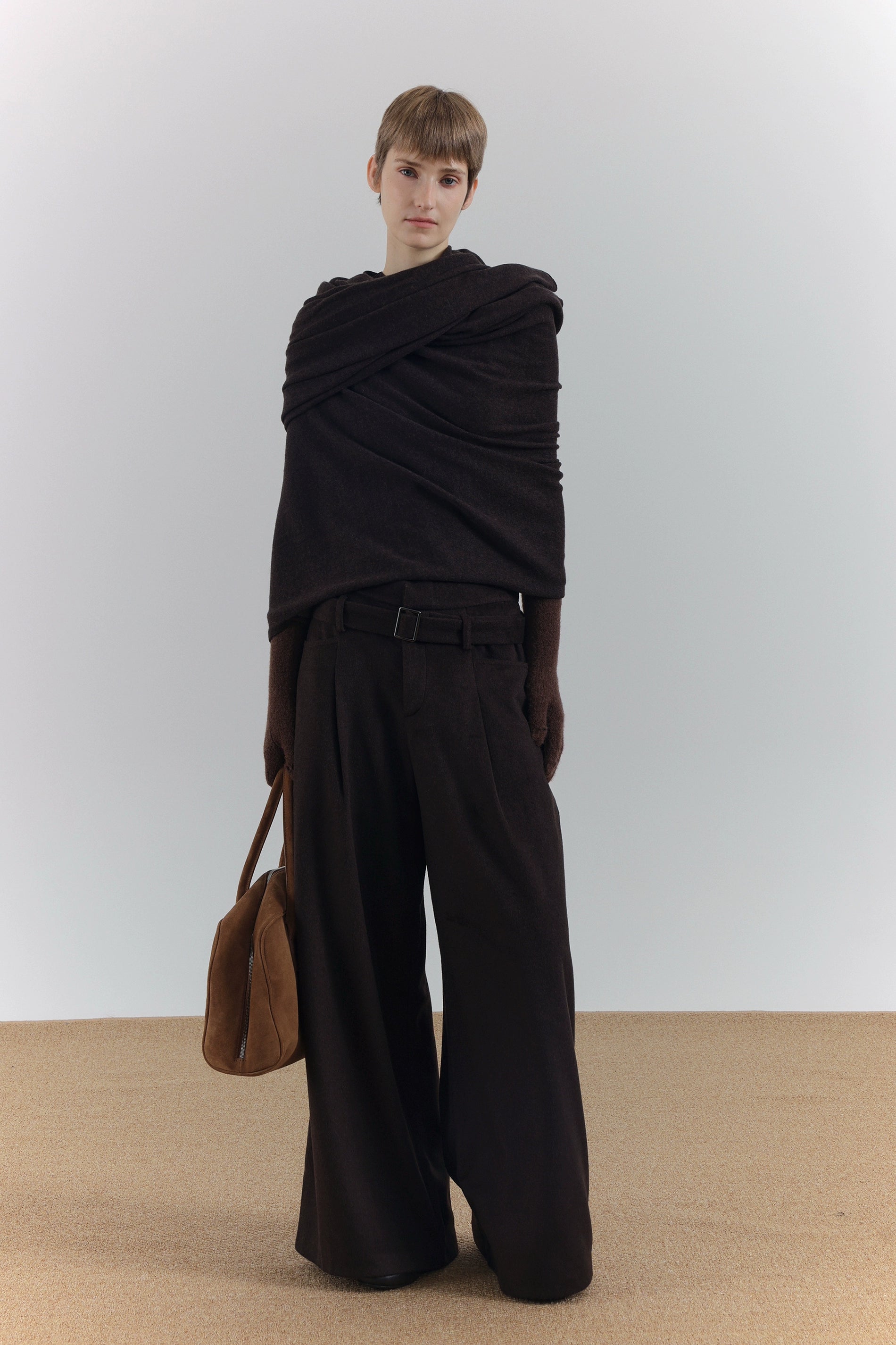 COLN Casual High-waisted Wide-leg Pants