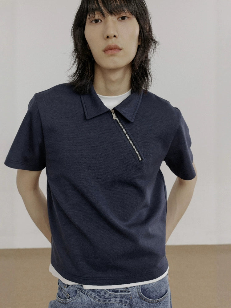 COLN Oblique Zipper Semi-open Neck Short-sleeved Polo Shirt