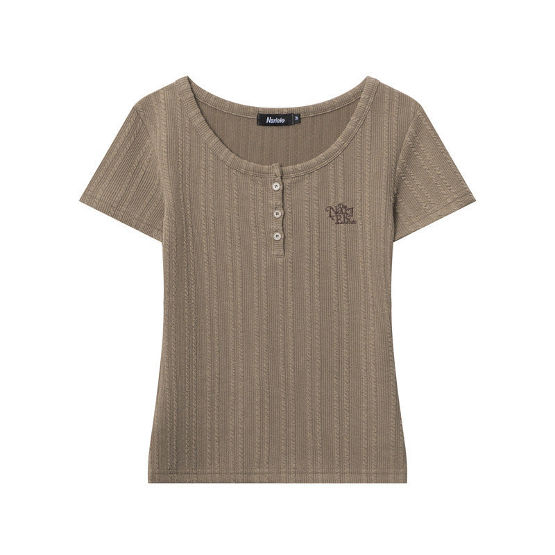 Nariele Embroidered Round Neck Breasted Slim-fitting Short Tee