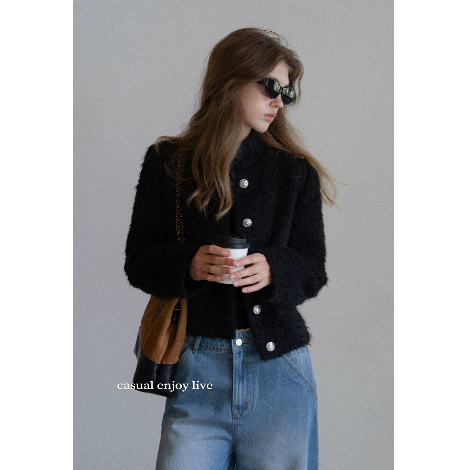 EGGKA Crew Neck Single-breasted Premium Short Jacket