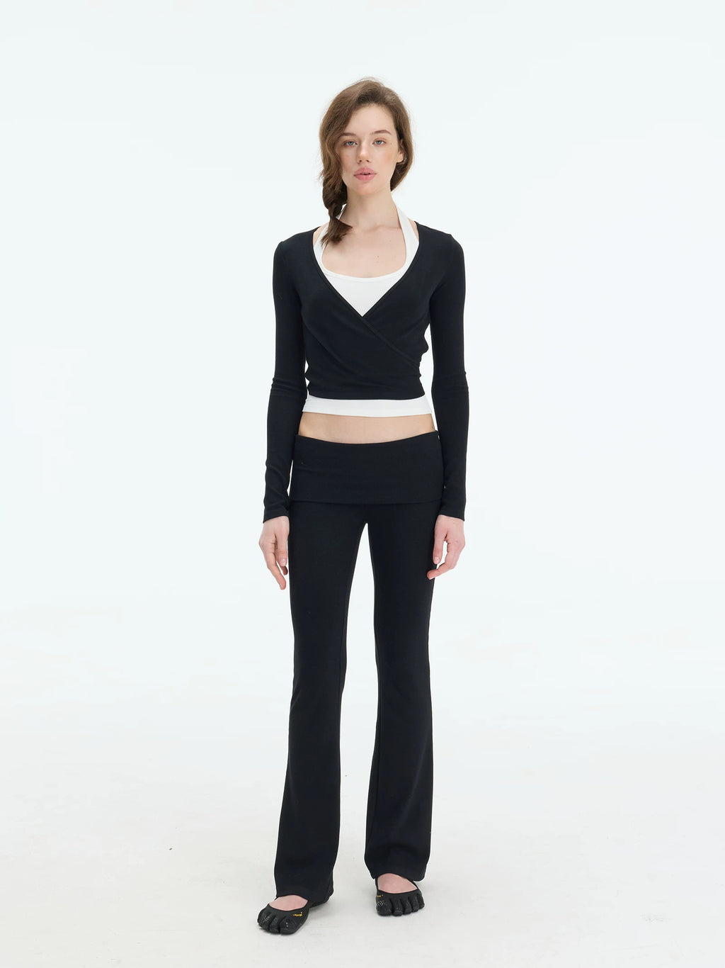Veryrareme Flanged Slim-Fit Low-rise Yoga Casual Pants