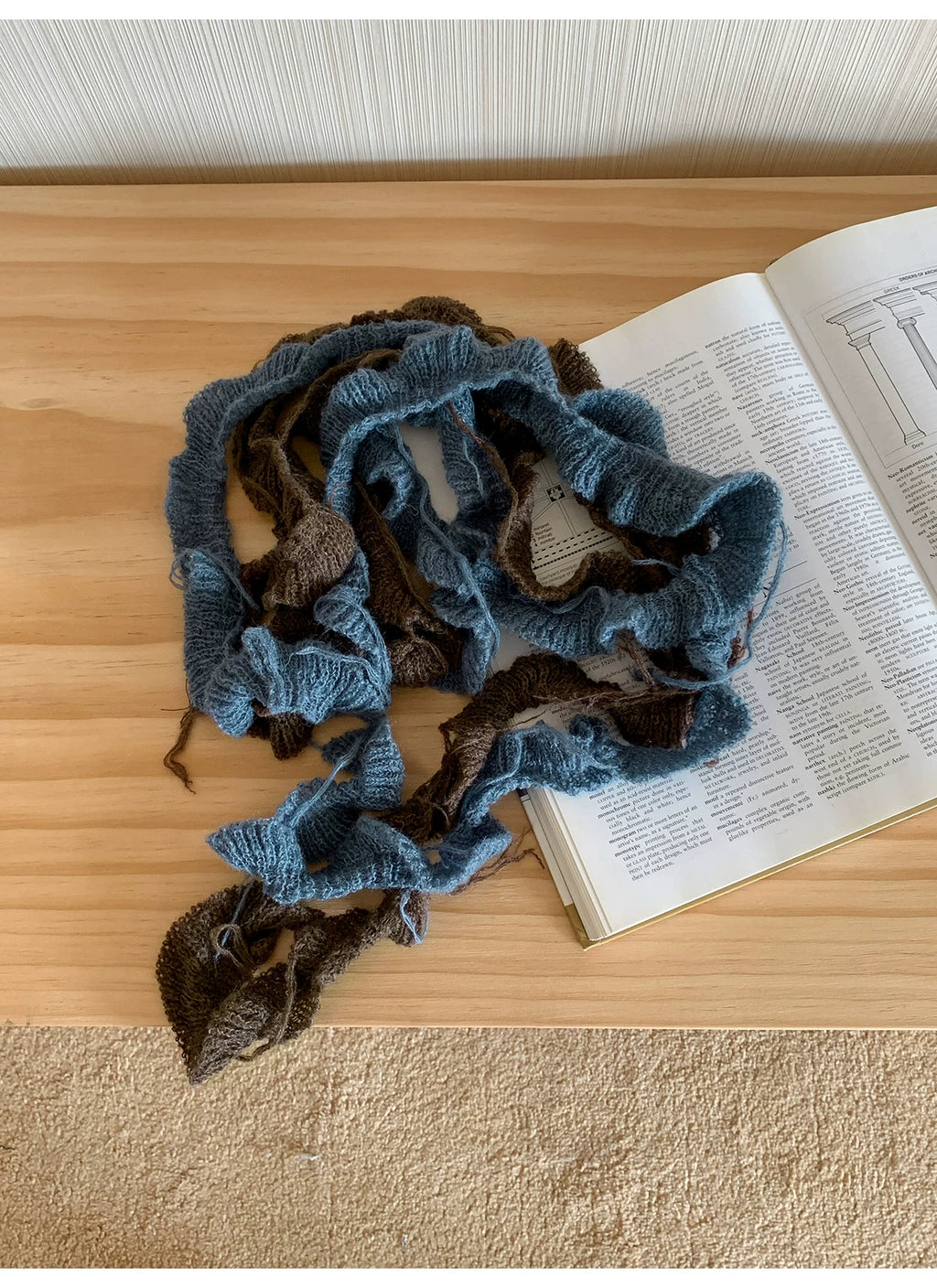 KANO Irregular Knitted Slender Scarf