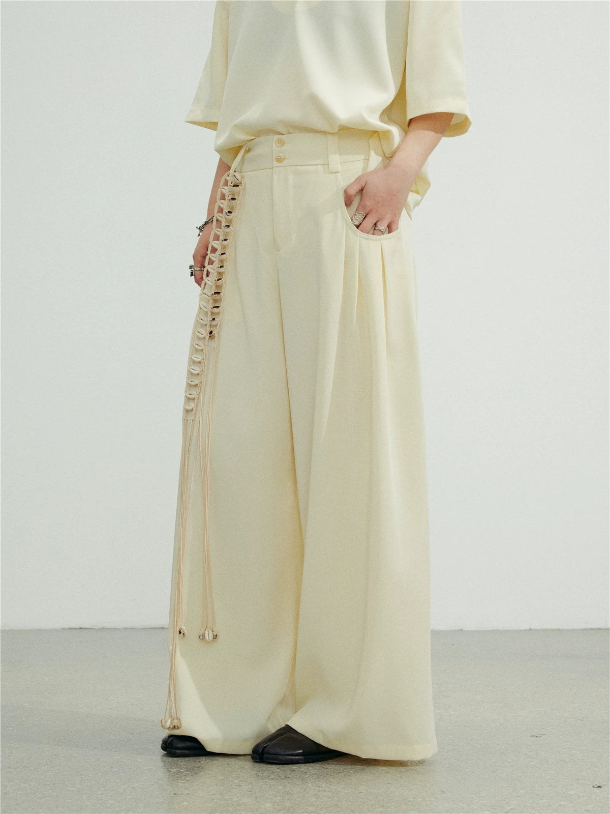 SUNYVONNE Minimalist High-waisted Wide-leg Trousers