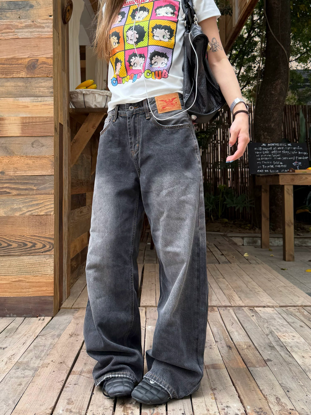CCYE Loose Worn-out Straight-leg Casual Jeans
