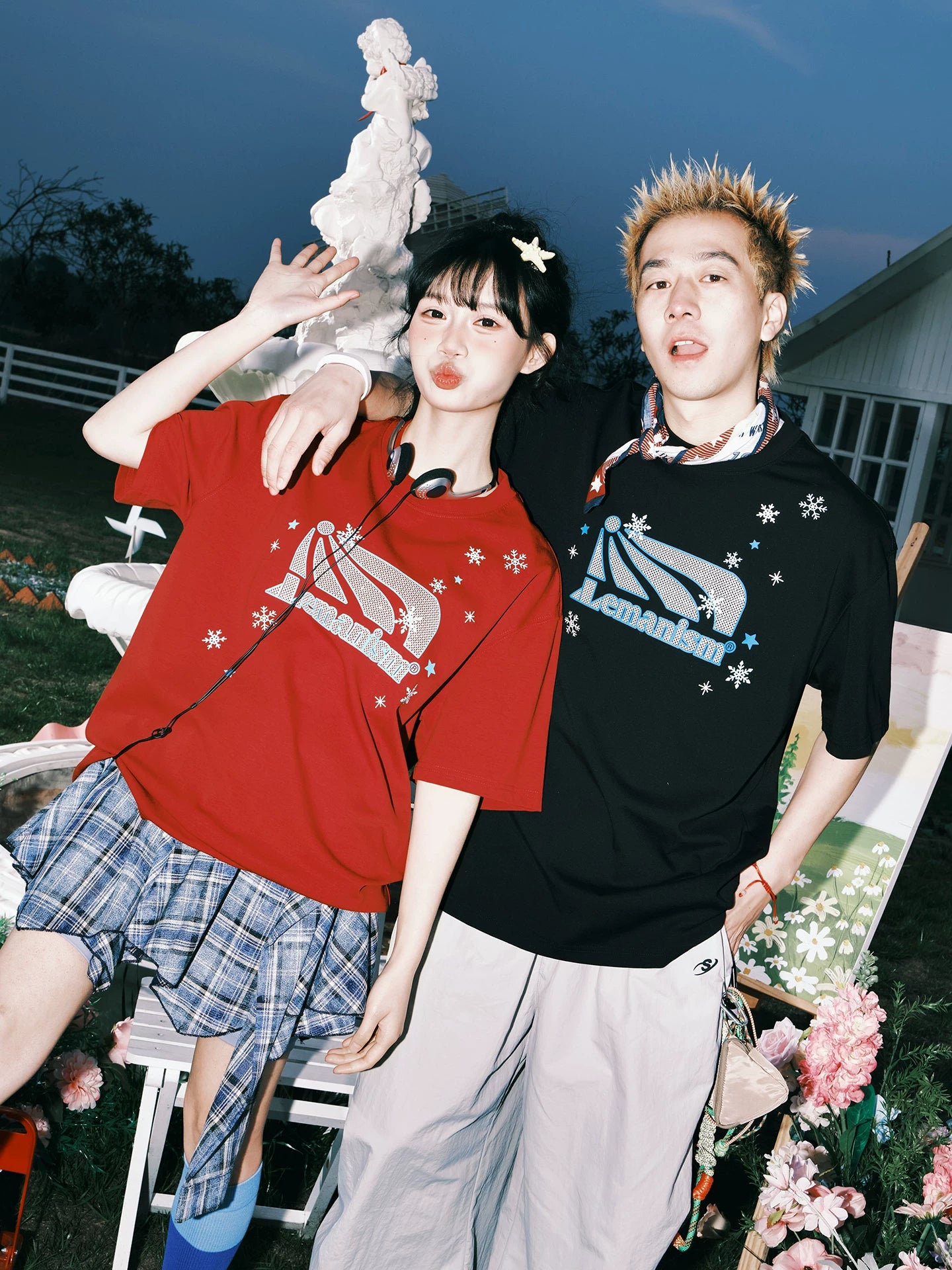 Lemanism Snowflake Print Loose Tee