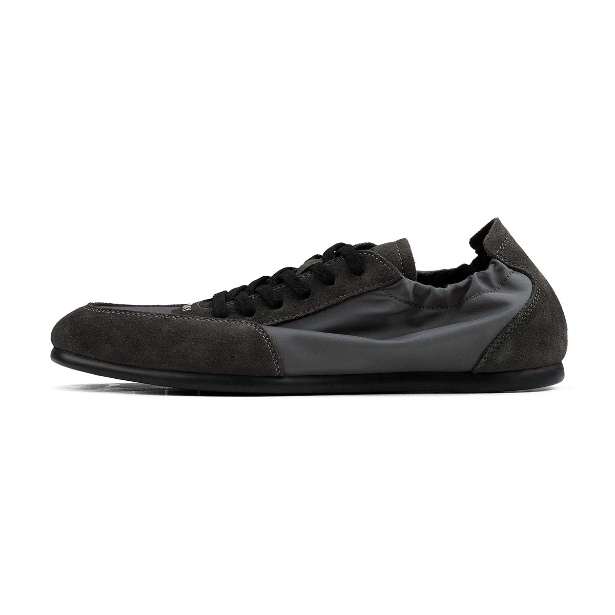 HANQIAORJI Soft Thin Sole Lightweight Breathable Casual Shoes