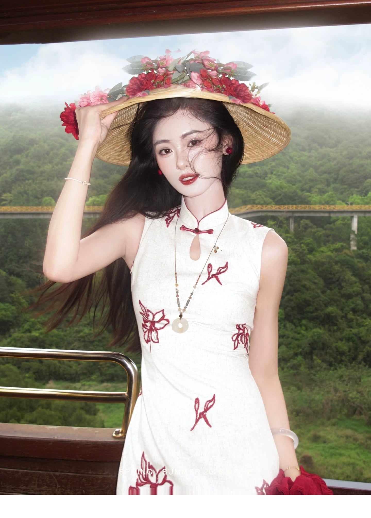 ZIHE Floral Embroidered Cheongsam Slim Dress