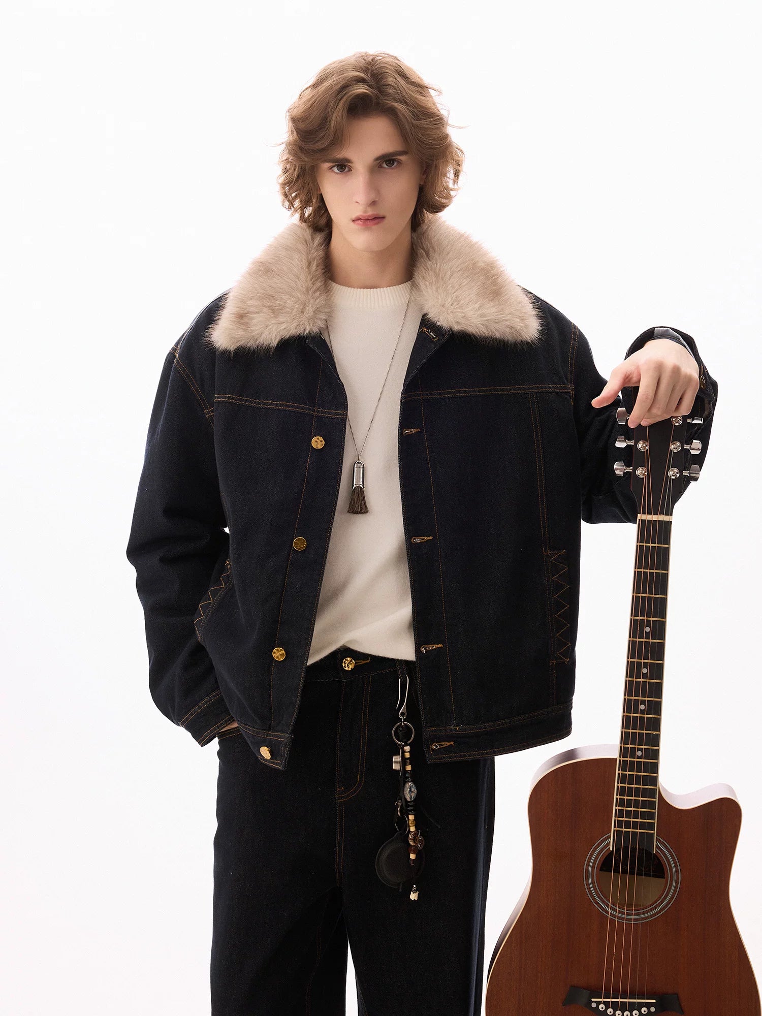 CHOR Removable Fur Collar Thickened Denim Jacket