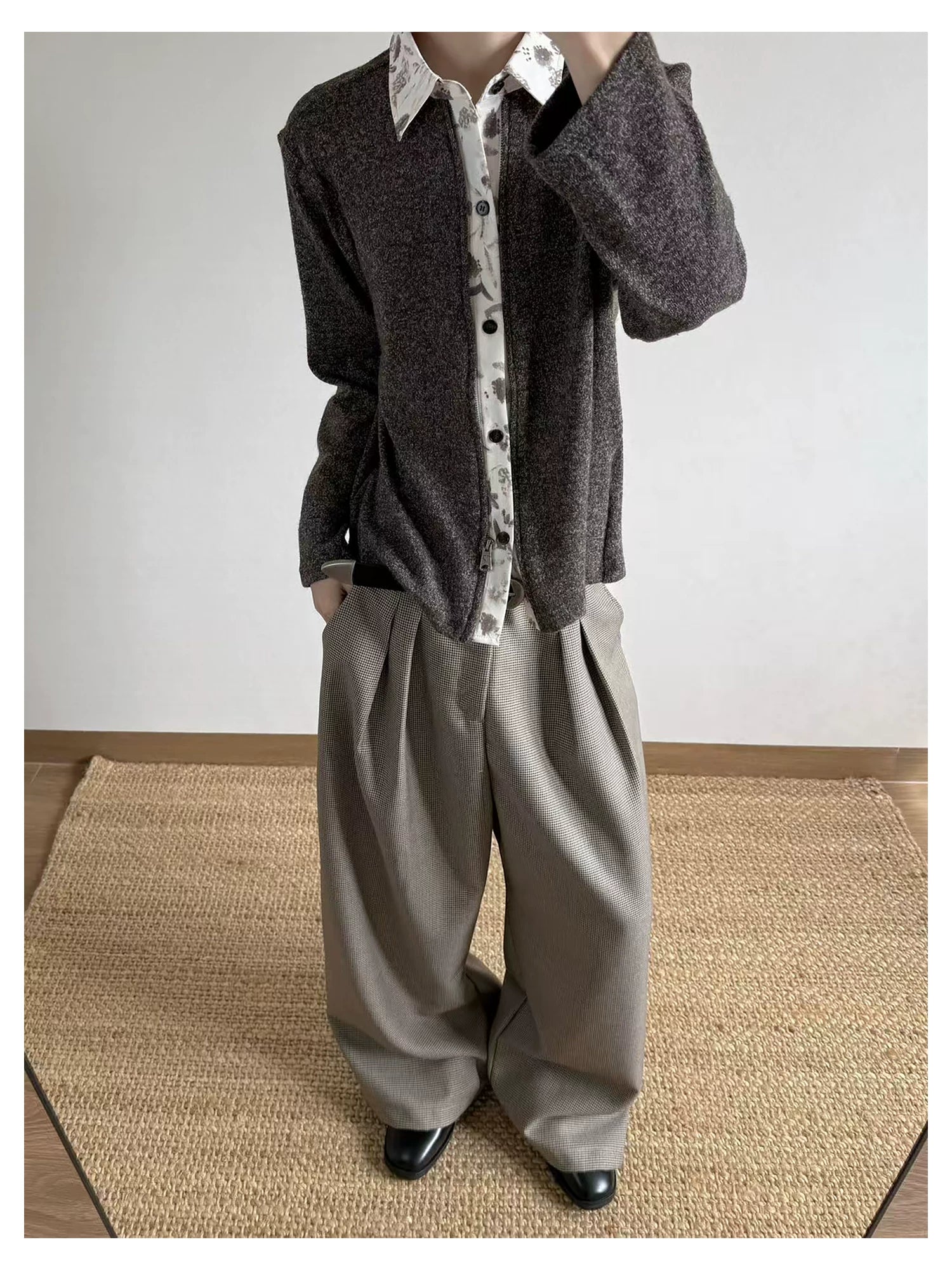 SINONOME Pleated A-shaped Wide-leg Loose Casual Trousers