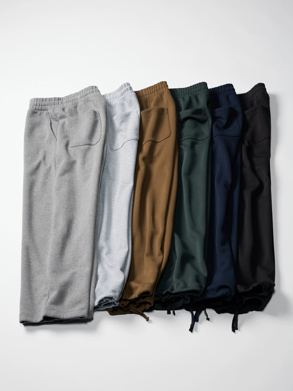Uniqlo Loose-fitting Sports Slacks