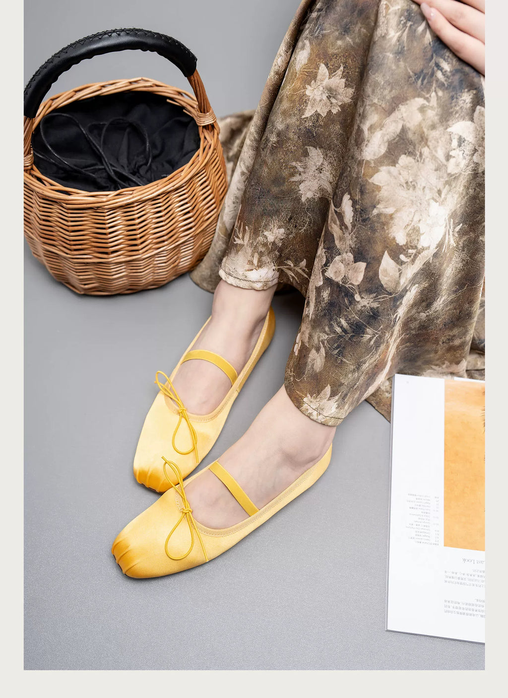 L'aise Silk Pleated Shoes