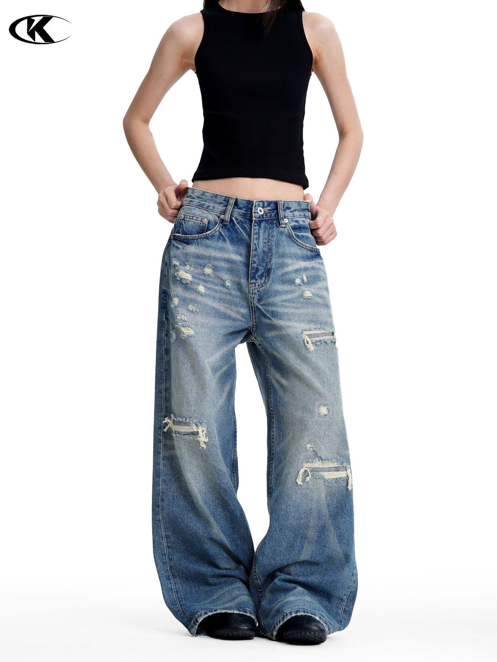 11KN Retro Loose Ripped Straight Mopping Jeans