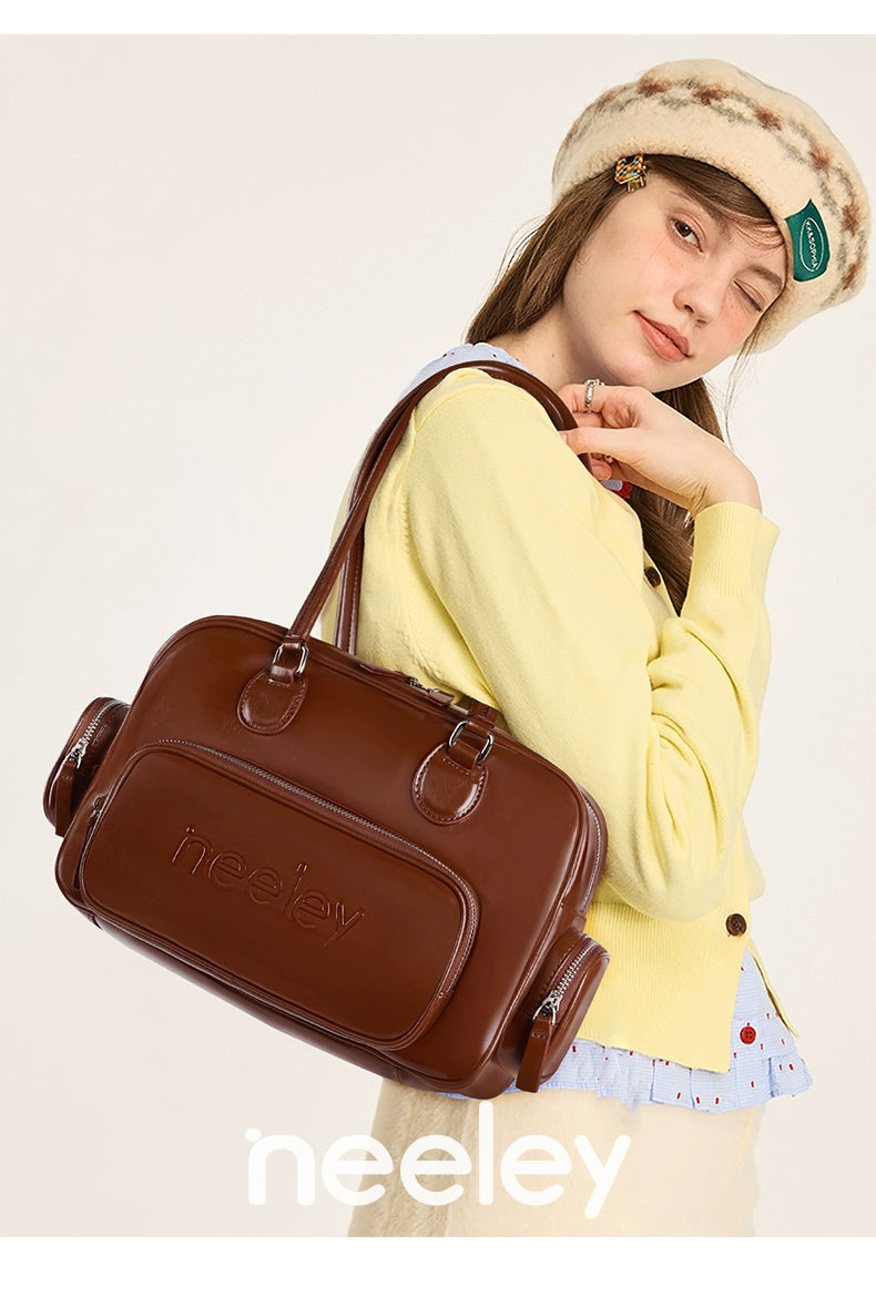 Neeley Large Capacity Vintage Textured Leather Underarm Bag