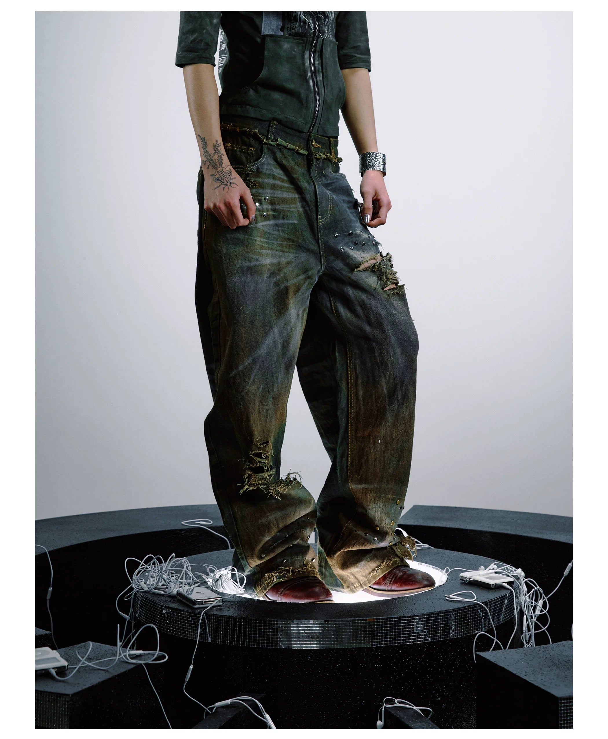 PAIKI Ripped Burr Straight Loose Jeans