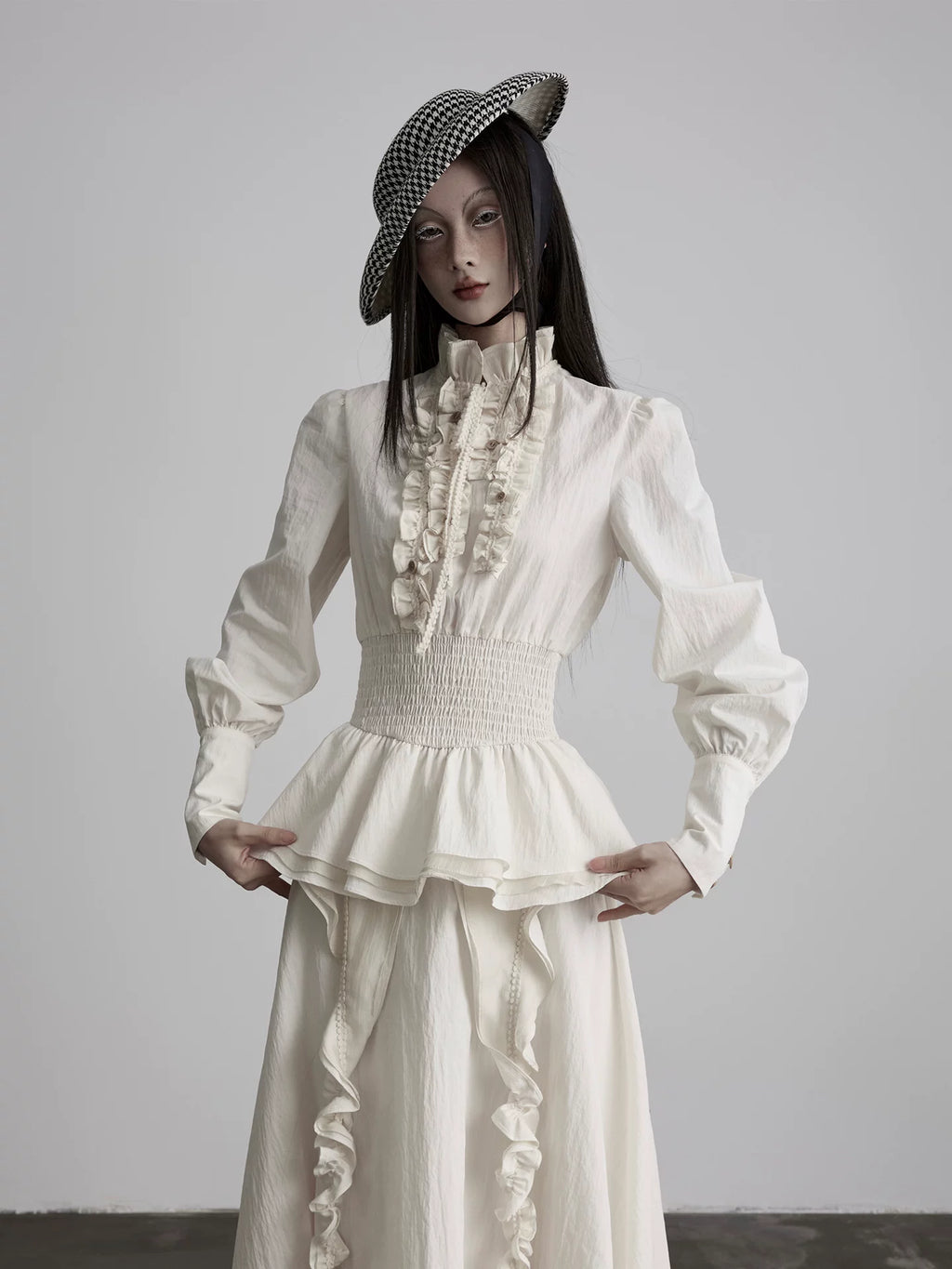 INDULGE Hem Fungus Edge Stand-up Collar Waist Shirt