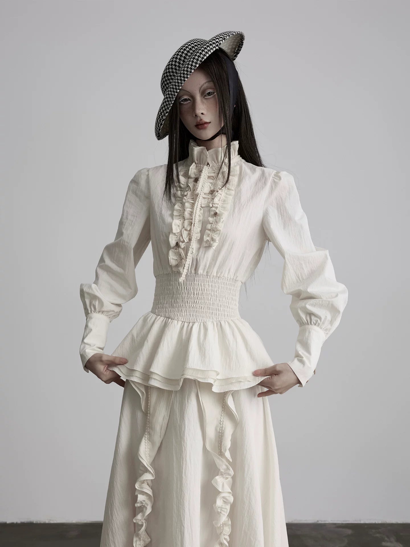 INDULGE Hem Fungus Edge Stand-up Collar Waist Shirt