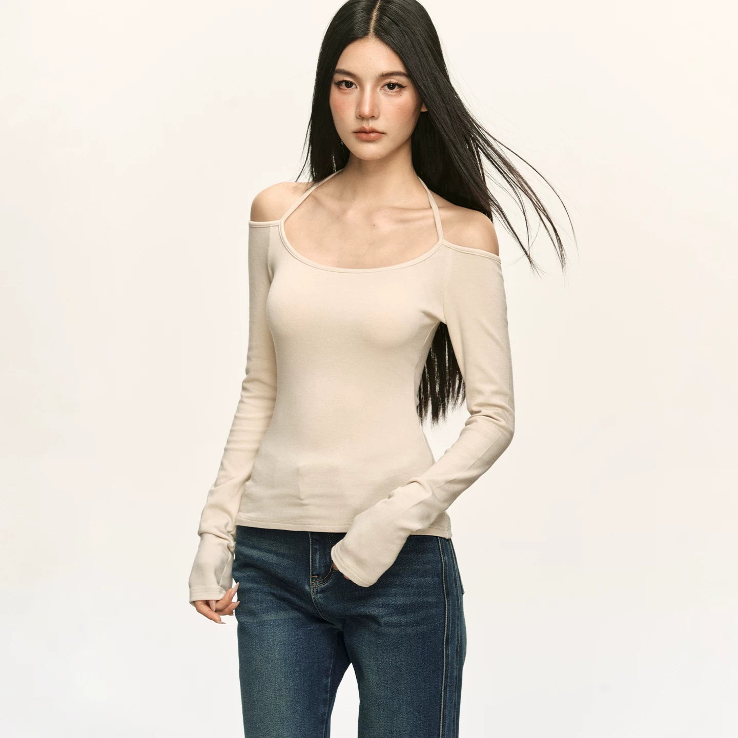 Anna Aneae Neck Slim Long Sleeves